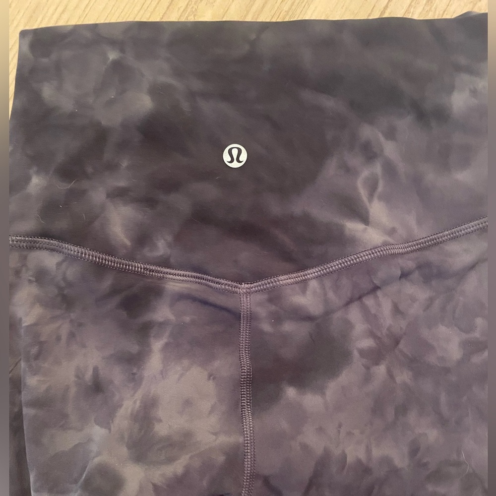 Lululemon Align leggings - size 4